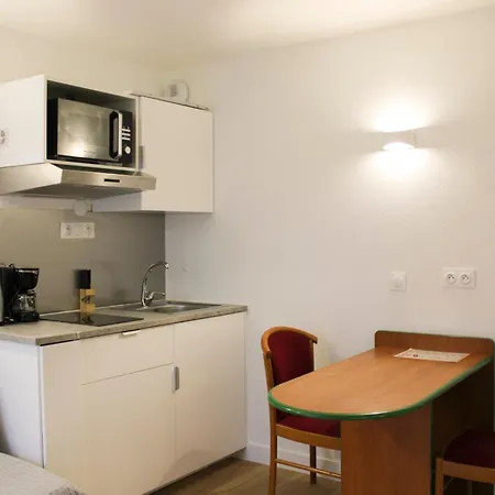 Apartman Charming Bright In The Heart Of