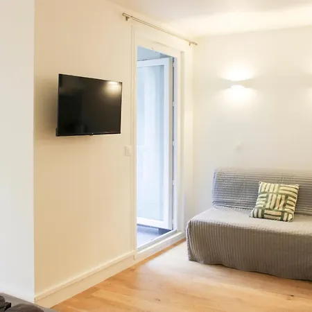 Appartement Charming Bright In The Heart Of Paris