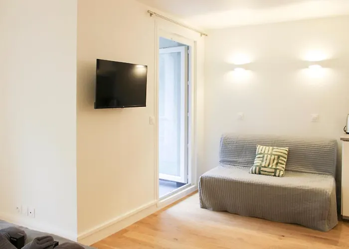 Appartamento Charming Bright In The Heart Of Parigi